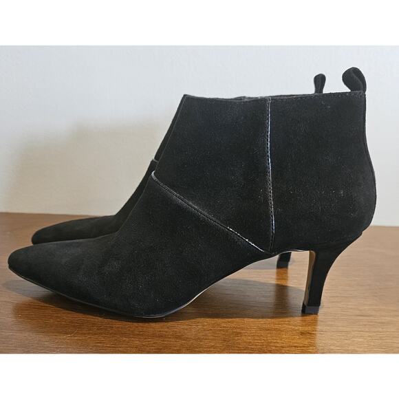 Donald Pliner Fayla Suede Ankle Boots Size 7 - Picture 2 of 11